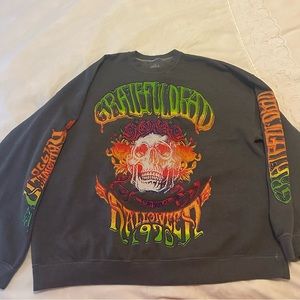 urban outfitters crewneck